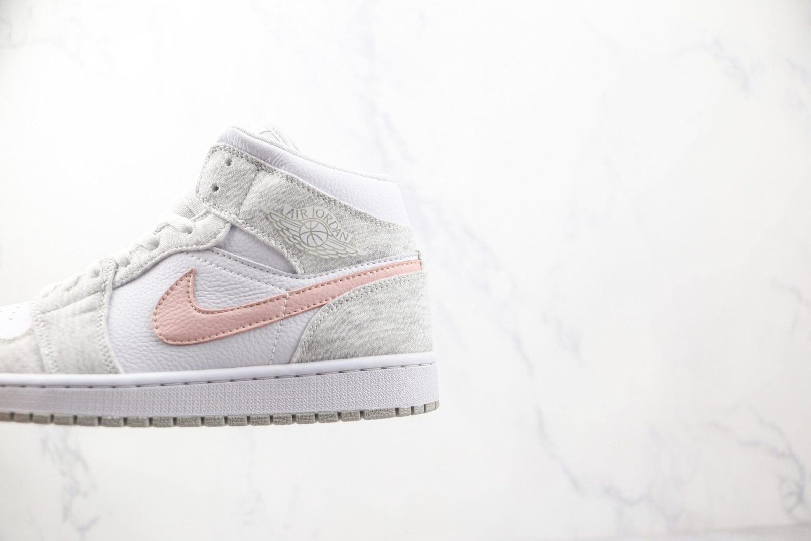 Jordan 1 Mid SE Light Iron Ore Jordan 1 Mid SE Light Iron Ore