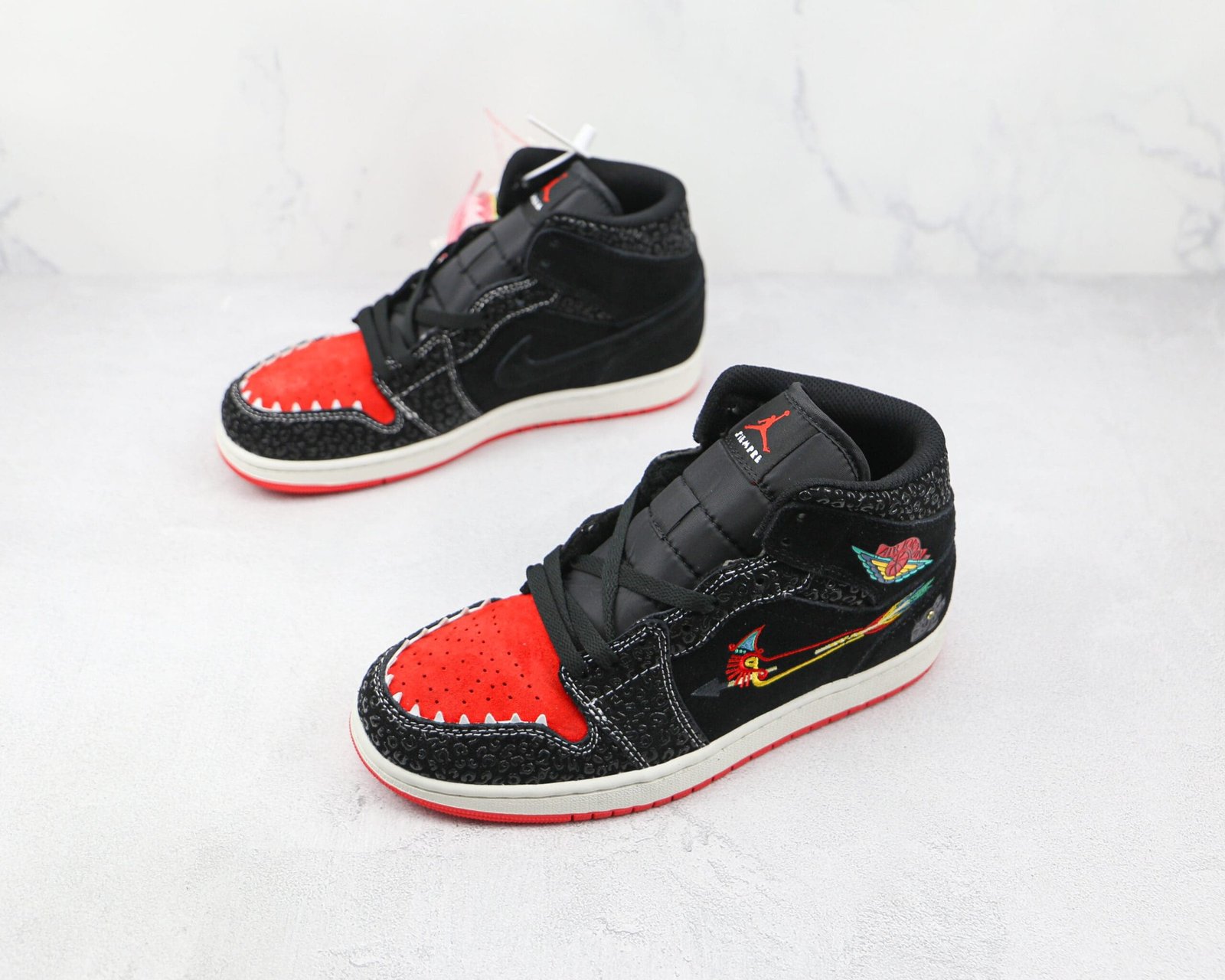 Jordan 1 Mid SE Siempre Familia Jordan 1 Mid SE Siempre Familia