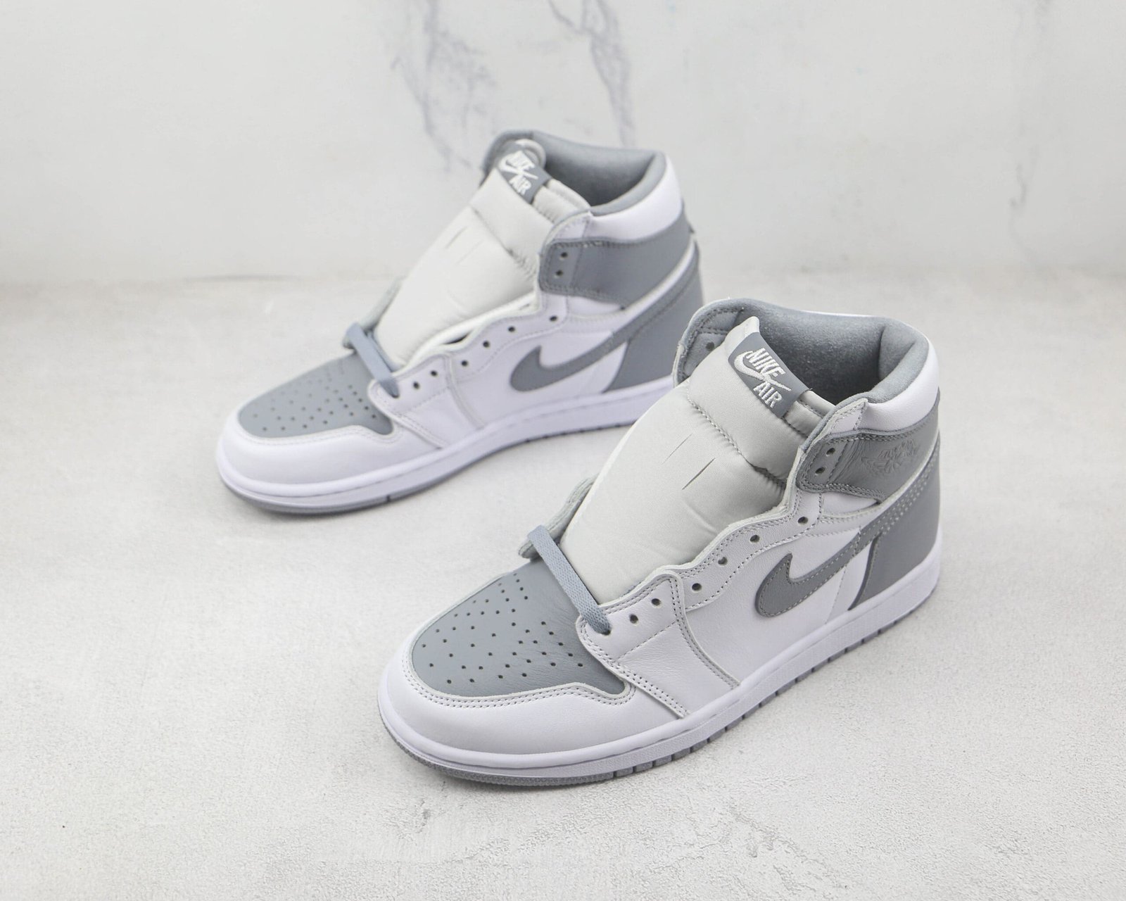 Jordan 1 Retro High OG Stealth Jordan 1 Retro High OG Stealth