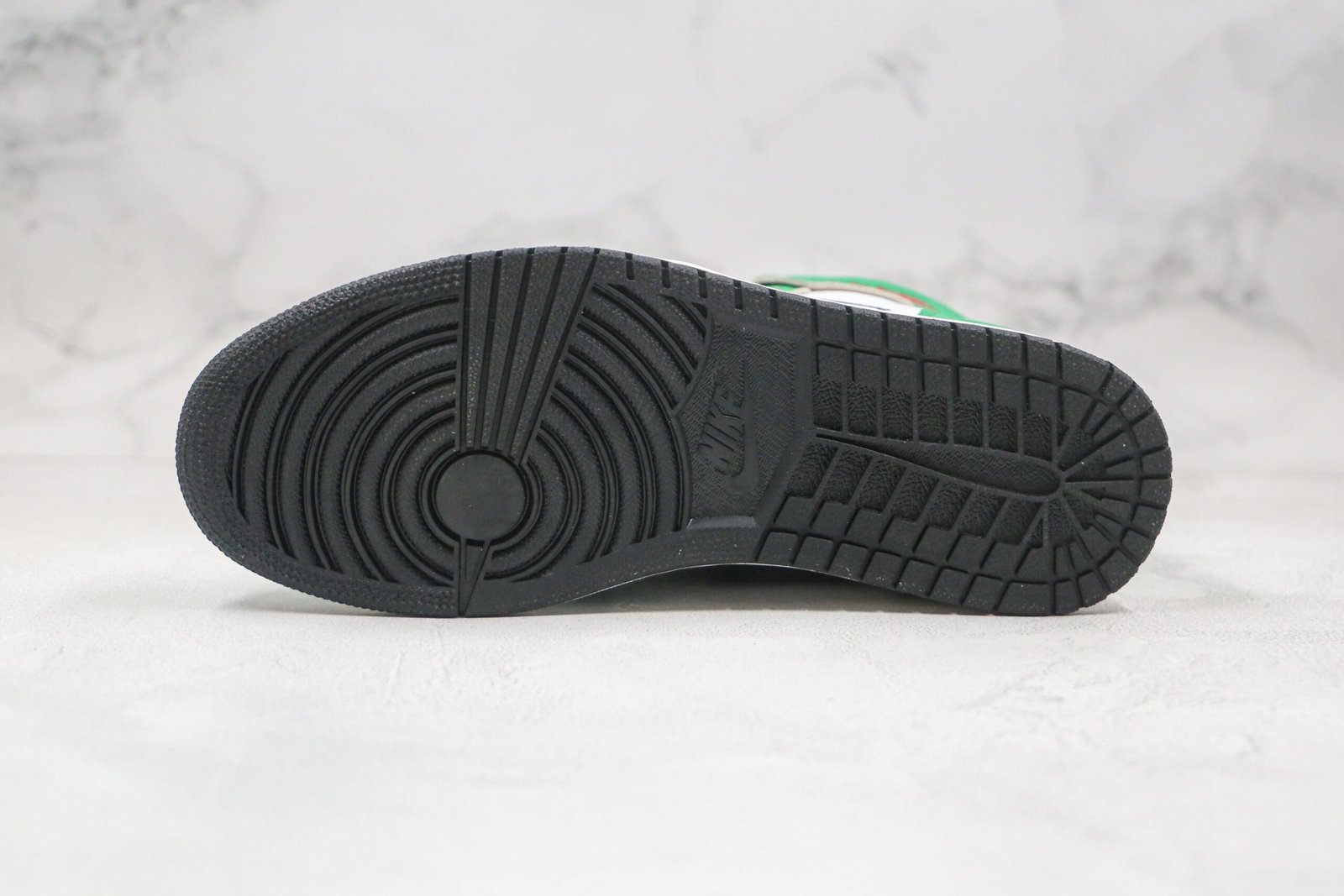 Jordan 1 Retro High Lucky Green Jordan 1 Retro High Lucky Green