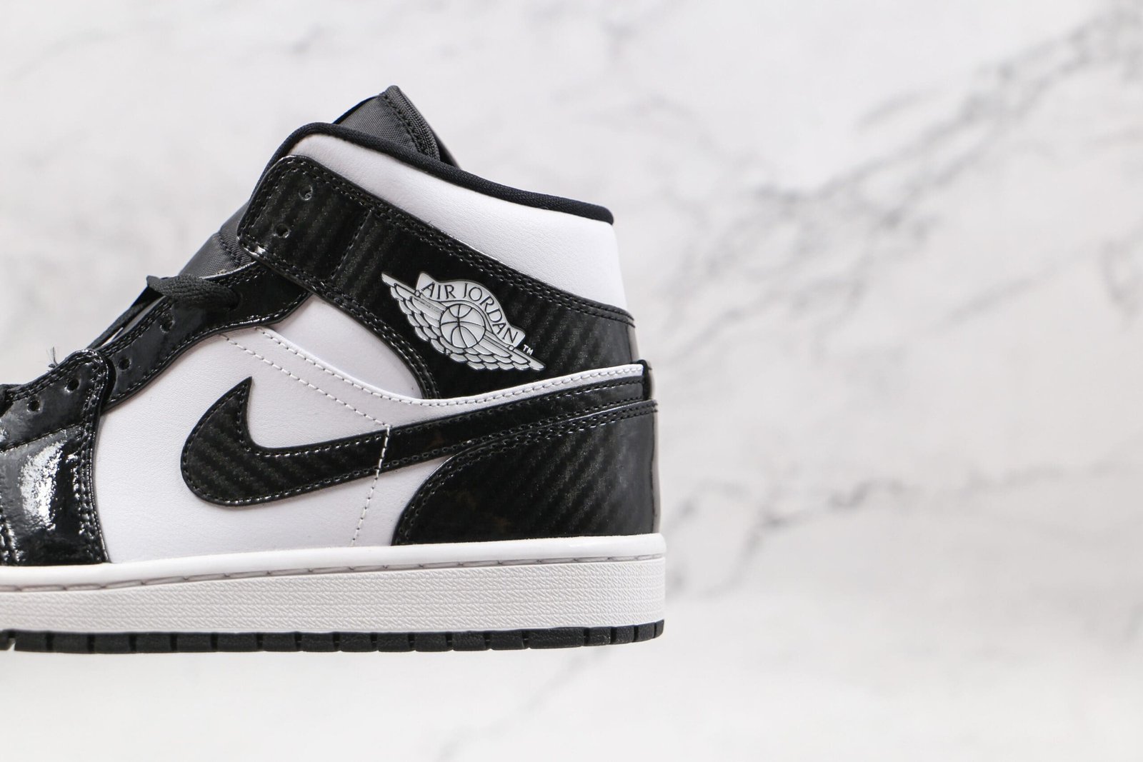 Jordan 1 Mid Carbon Fiber Jordan 1 Mid Carbon Fiber