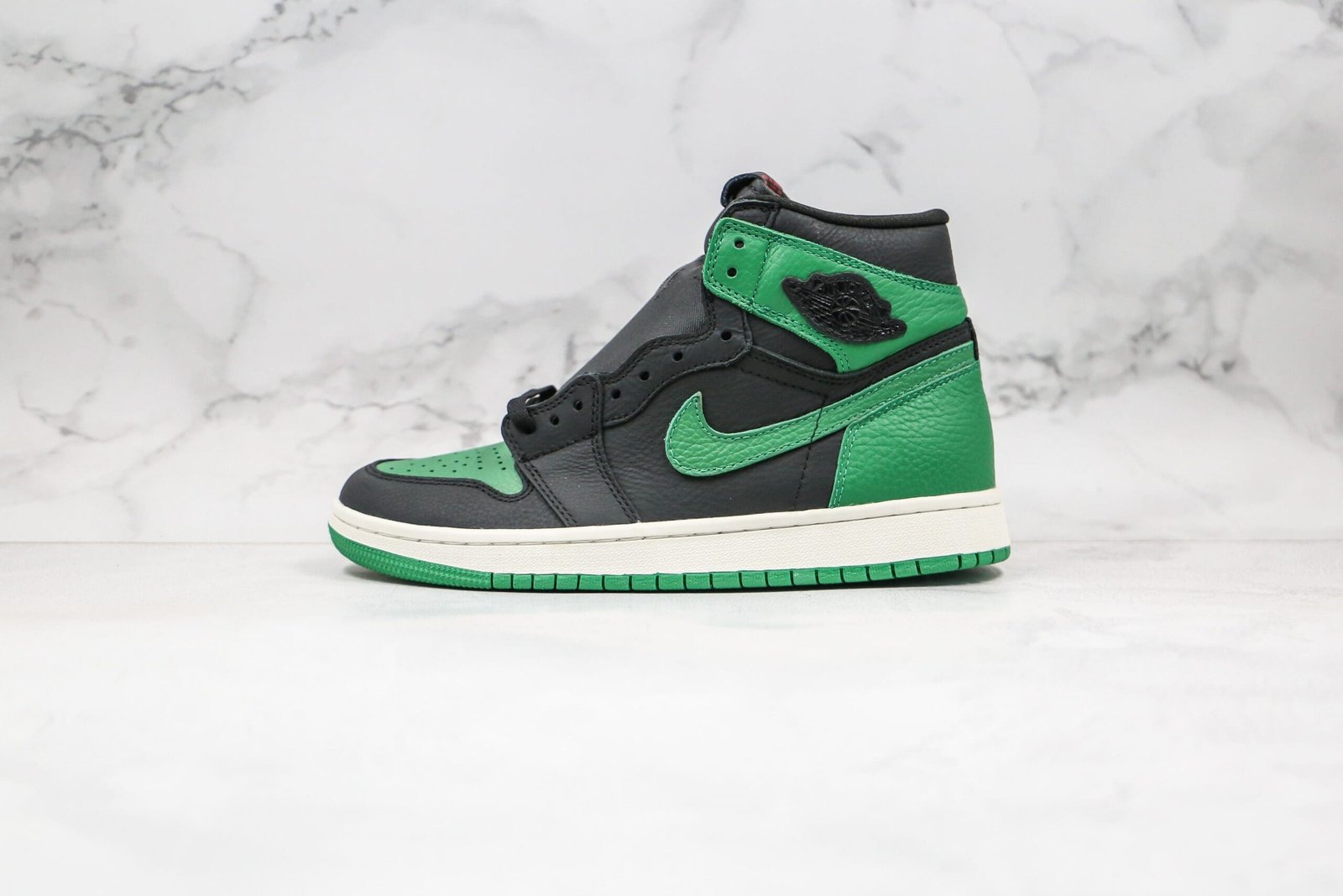 Jordan 1 Retro High Pine Green Black Jordan 1 Retro High Pine Green Black