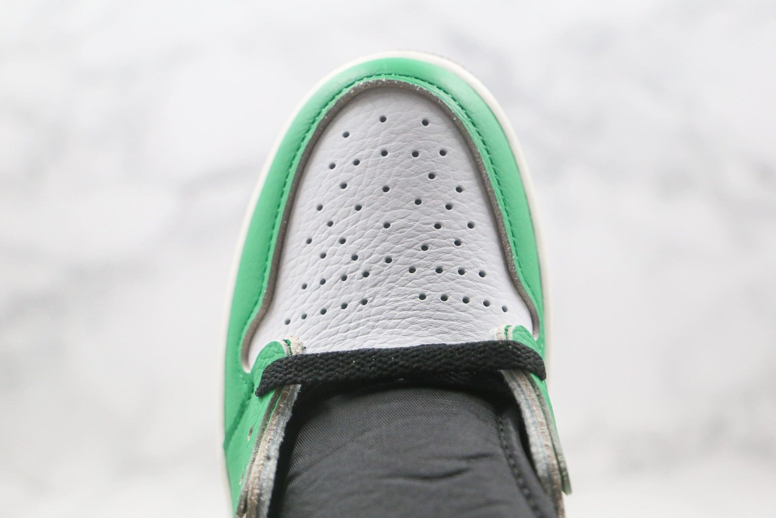 Jordan 1 Retro High Lucky Green Jordan 1 Retro High Lucky Green