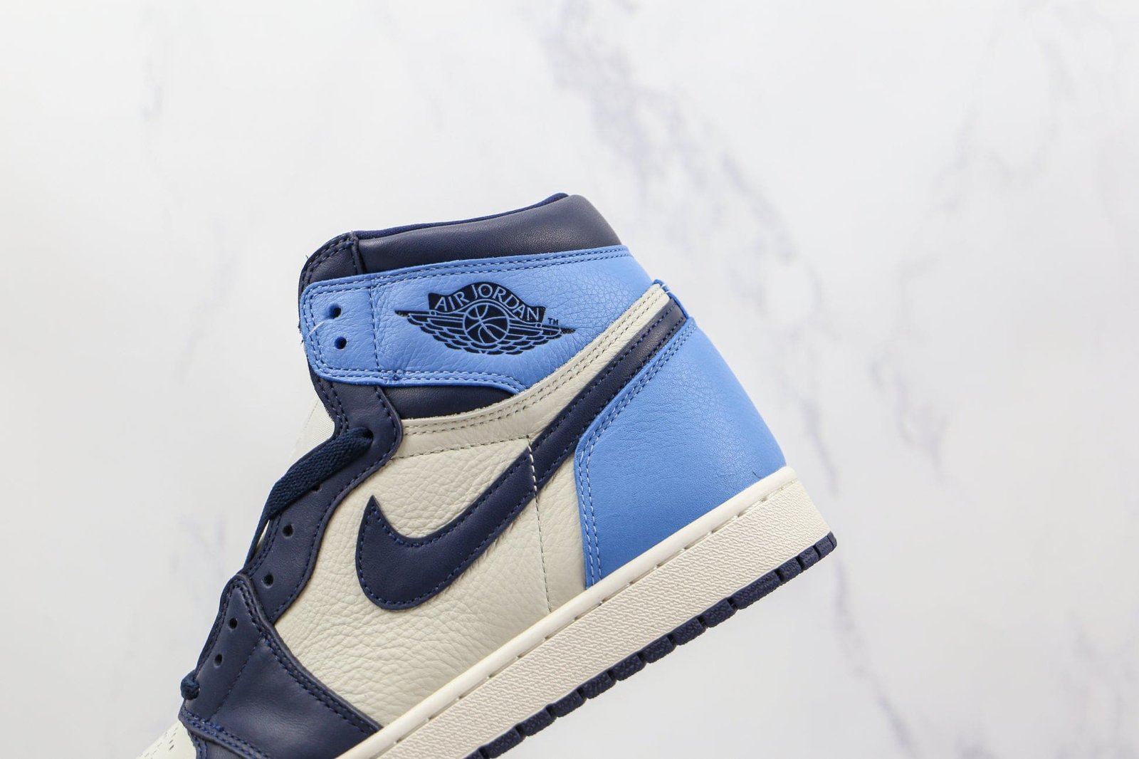 Jordan 1 Retro High Obsidian UNC Jordan 1 Retro High Obsidian UNC