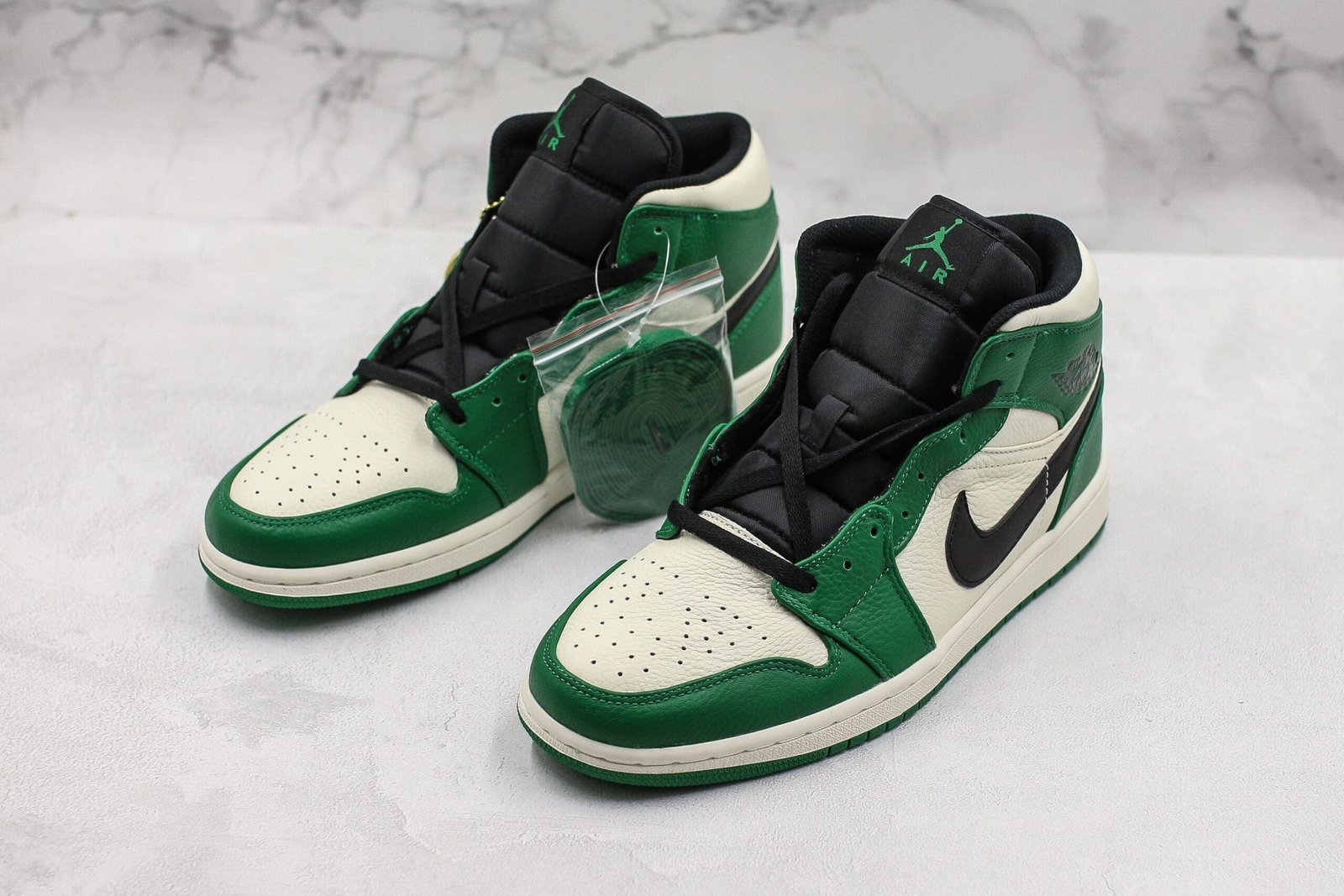 Jordan 1 Mid Pine Green Jordan 1 Mid Pine Green