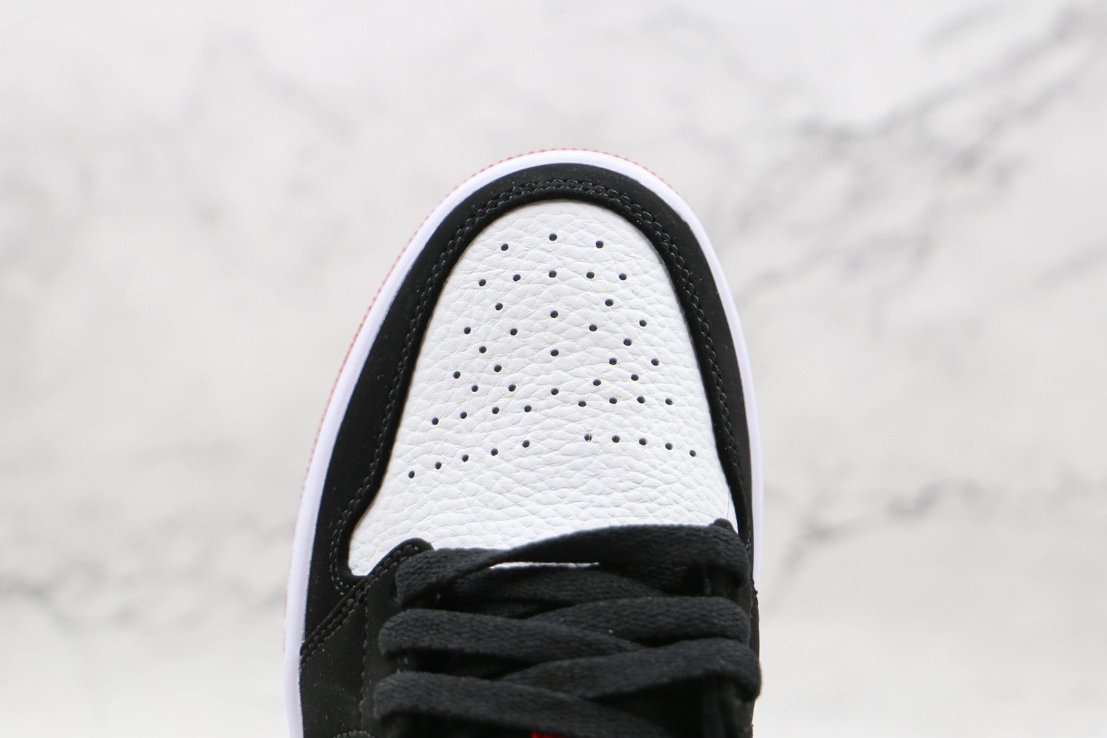 Jordan 1 Low Black Toe Jordan 1 Low Black Toe