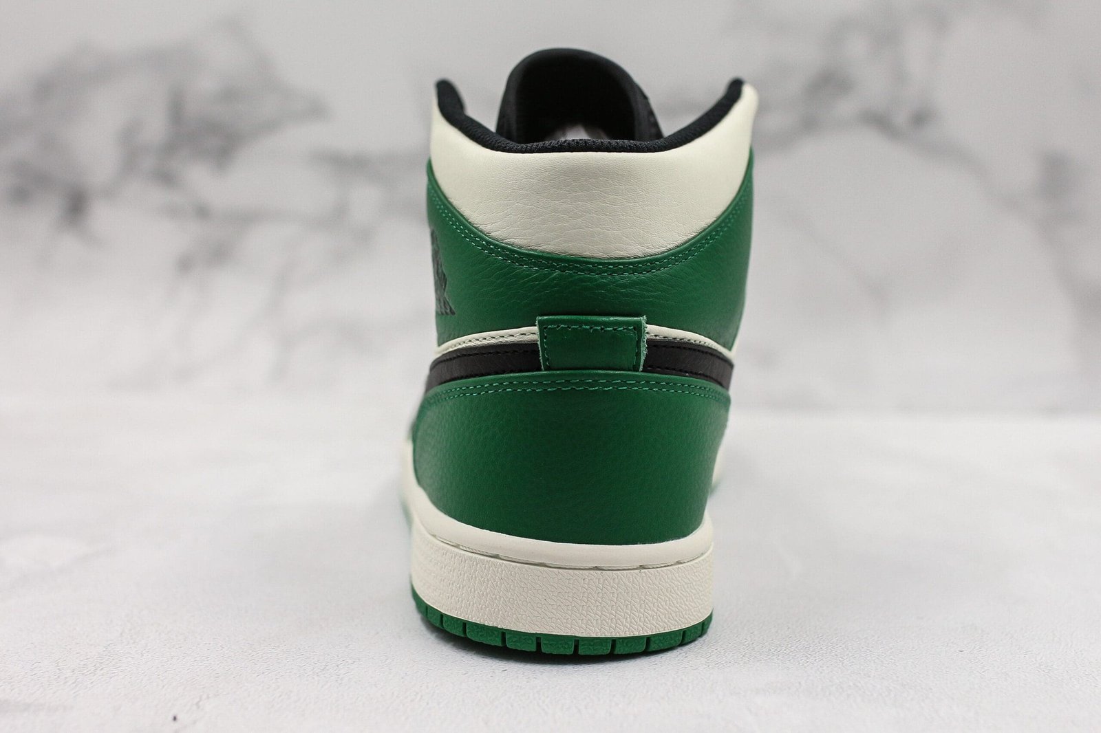 Jordan 1 Mid Pine Green Jordan 1 Mid Pine Green