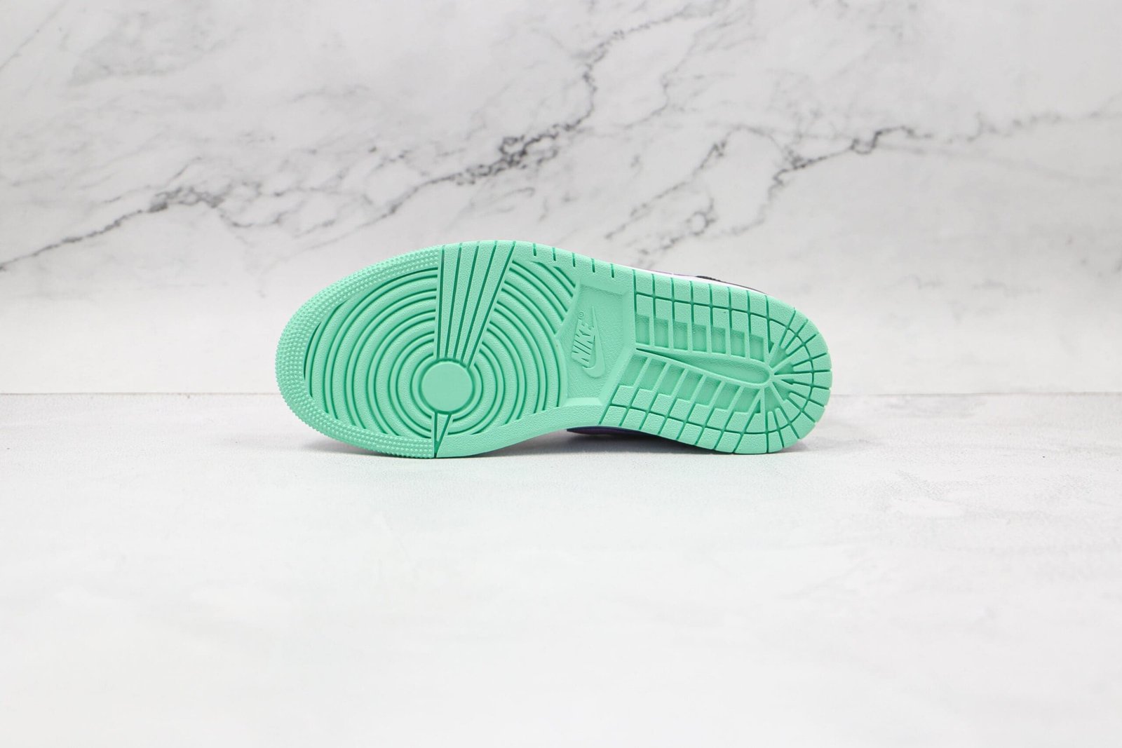 Jordan 1 Low Green Glow Violet Shock Jordan 1 Low Green Glow Violet Shock
