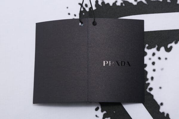 Camiseta Prada Triangle