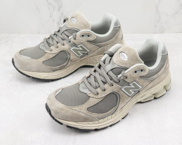 New Balance 2002R Marblehead Light Aluminum