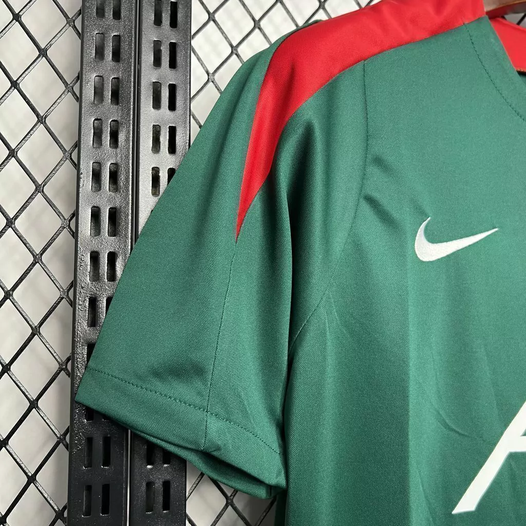 Camisa do Liverpool Treino 2024-2025 Camisa do Liverpool Treino 2024-2025
