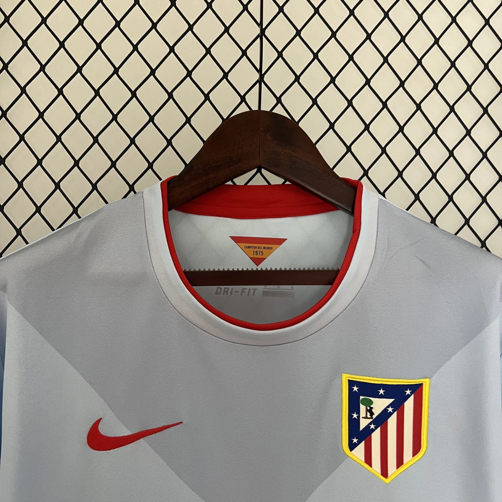 Camisa do Atlético de Madrid Retrô 2014-2015 Camisa do Atlético de Madrid Retrô 2014-2015