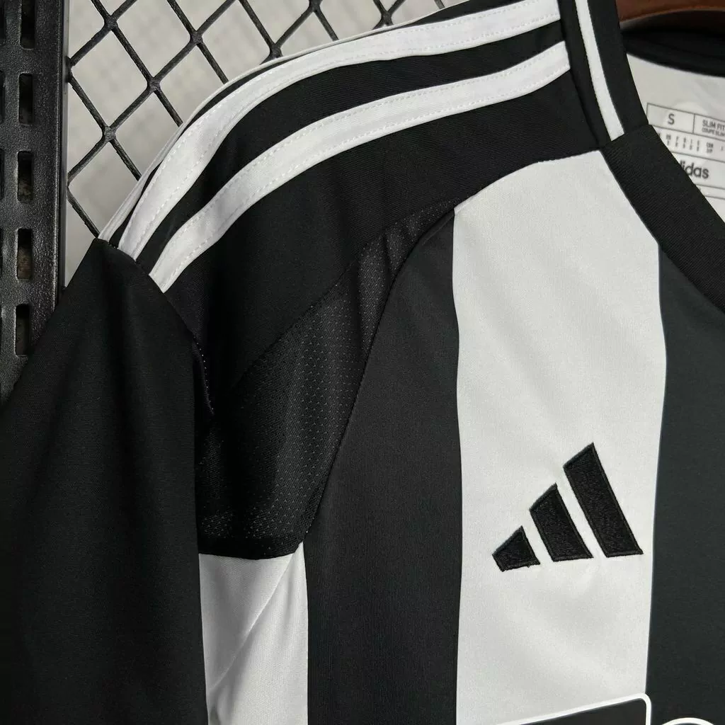Camisa do Newcastle I 2024-2025 Camisa do Newcastle I 2024-2025