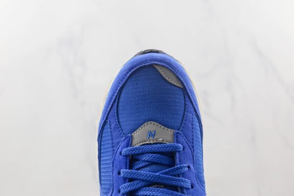 New Balance 2002R Sport Royal