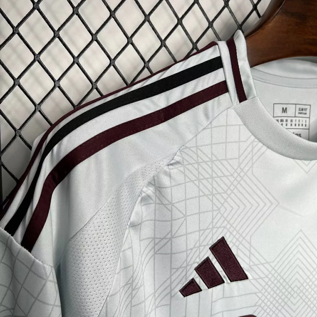 Camisa do Ajax III 2024-2025 Camisa do Ajax III 2024-2025