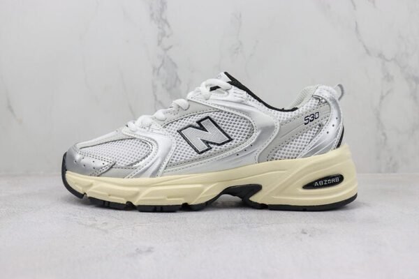 New Balance 530 Silver Cream
