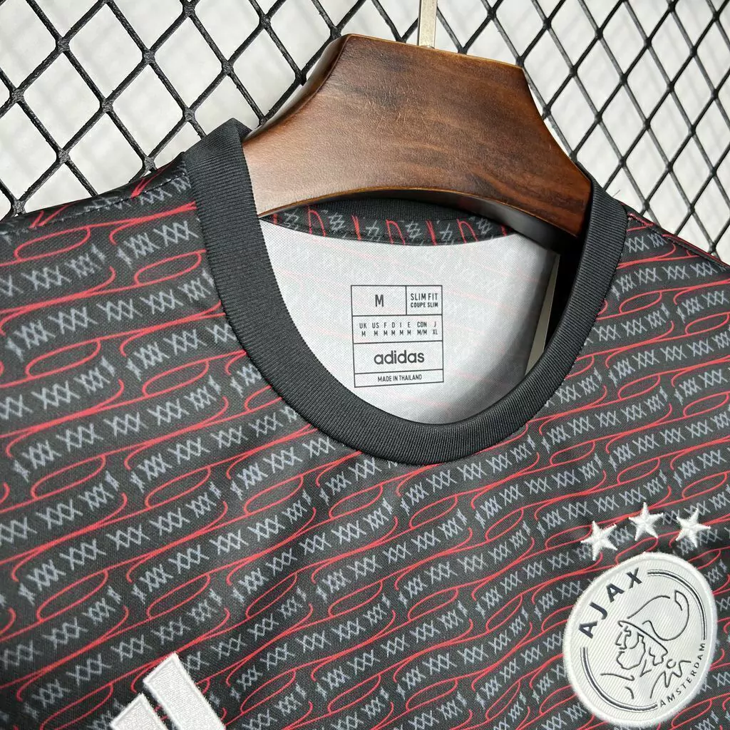 Camisa do Ajax Pré-Jogo 2024-2025 Camisa do Ajax Pré-Jogo 2024-2025