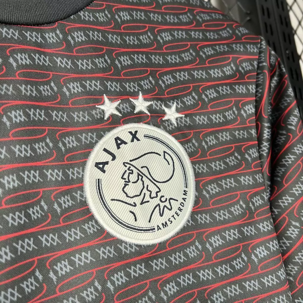Camisa do Ajax Pré-Jogo 2024-2025 Camisa do Ajax Pré-Jogo 2024-2025