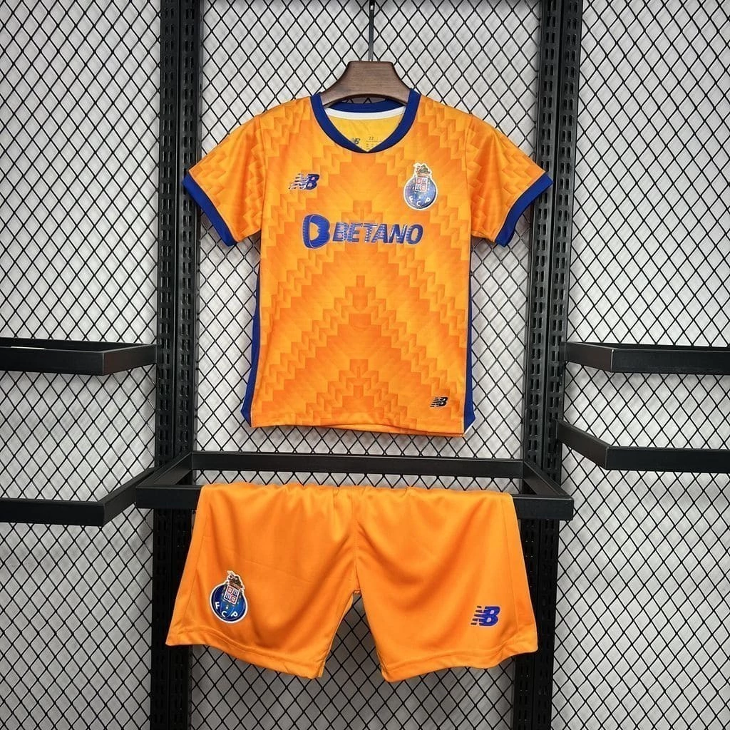 Kit de Uniforme Infantil do Porto II 2024-2025 Kit de Uniforme Infantil do Porto II 2024-2025