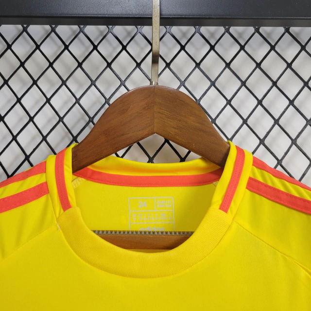 Kit de Uniforme Infantil da Colômbia I 2024-2025 Kit de Uniforme Infantil da Colômbia I 2024-2025