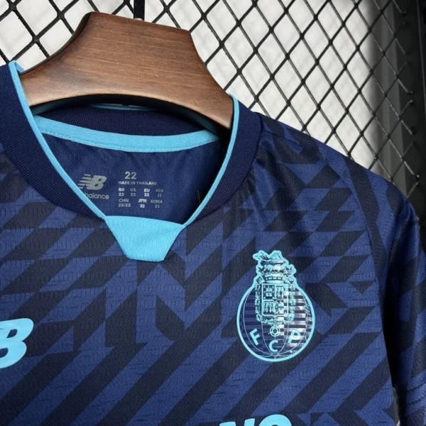 Kit de Uniforme Infantil do Porto III 2024-2025