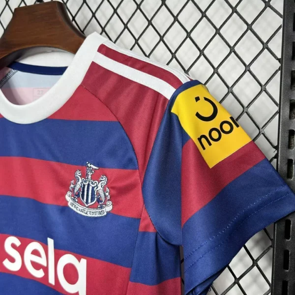 Kit de Uniforme Infantil do Newcastle II 2024-2025