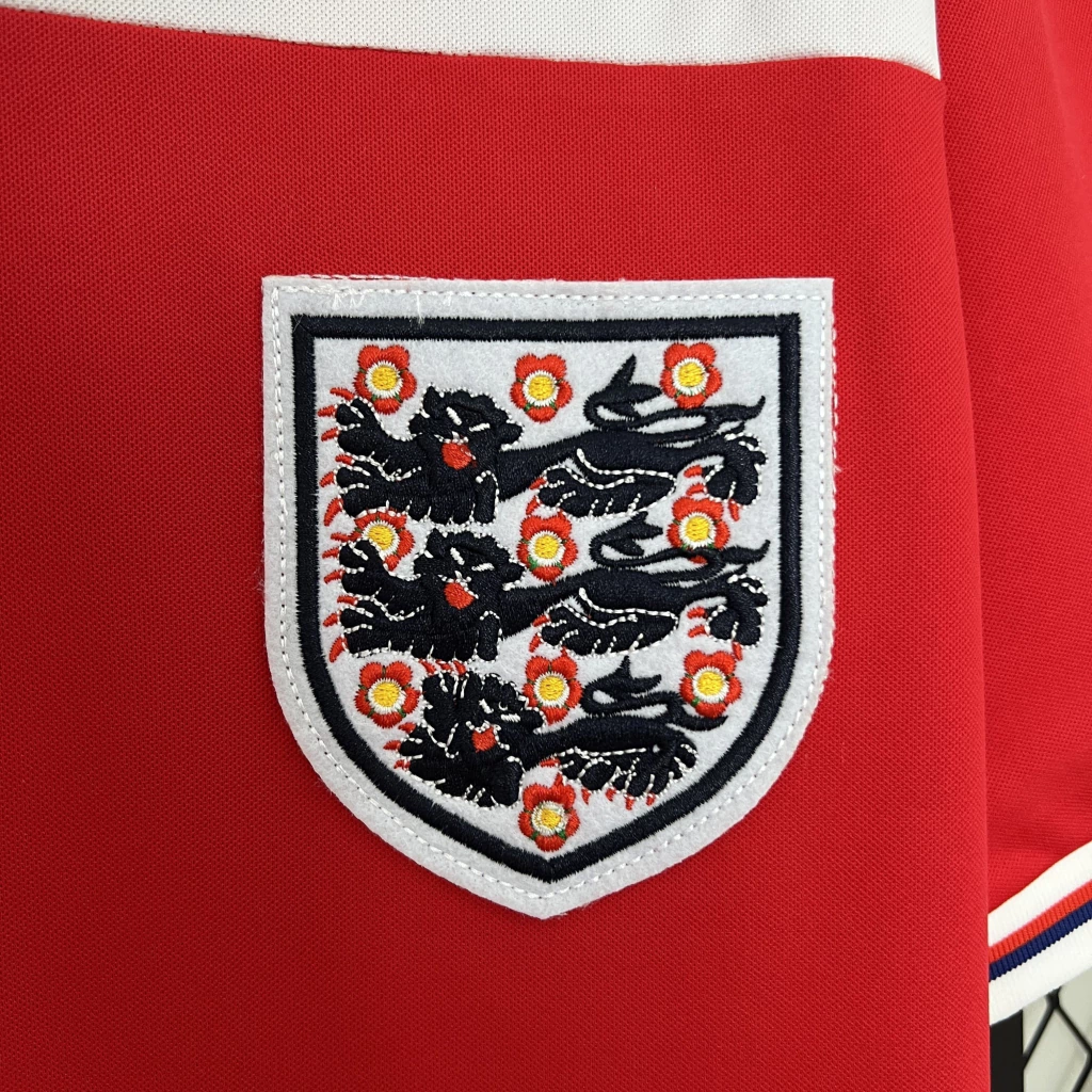 Camisa da Inglaterra Retrô 1982-1983 Camisa da Inglaterra Retrô 1982-1983