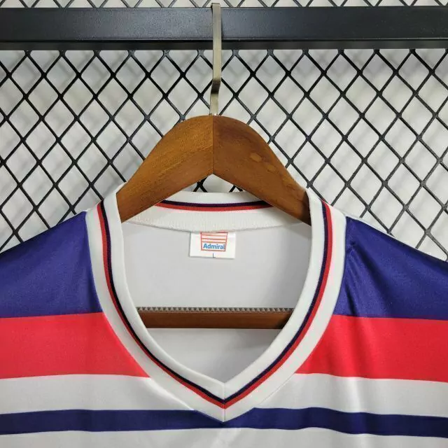 Camisa da Inglaterra Retrô 1982-1983 Camisa da Inglaterra Retrô 1982-1983