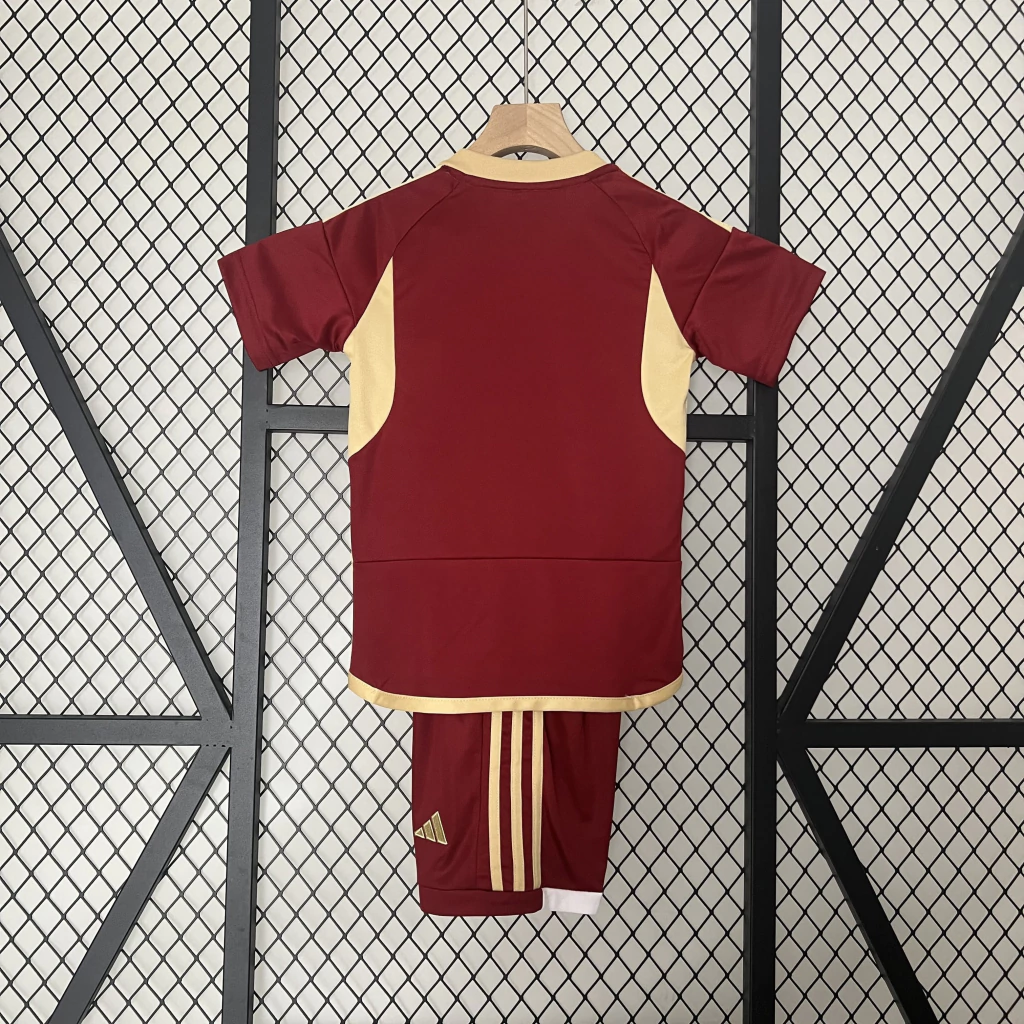 Kit de Uniforme Infantil da Venezuela I 2024-2025 Kit de Uniforme Infantil da Venezuela I 2024-2025
