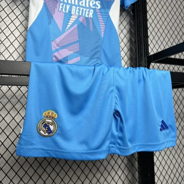 Kit de Uniforme Infantil do Real Madrid Goleiro 2024-2025