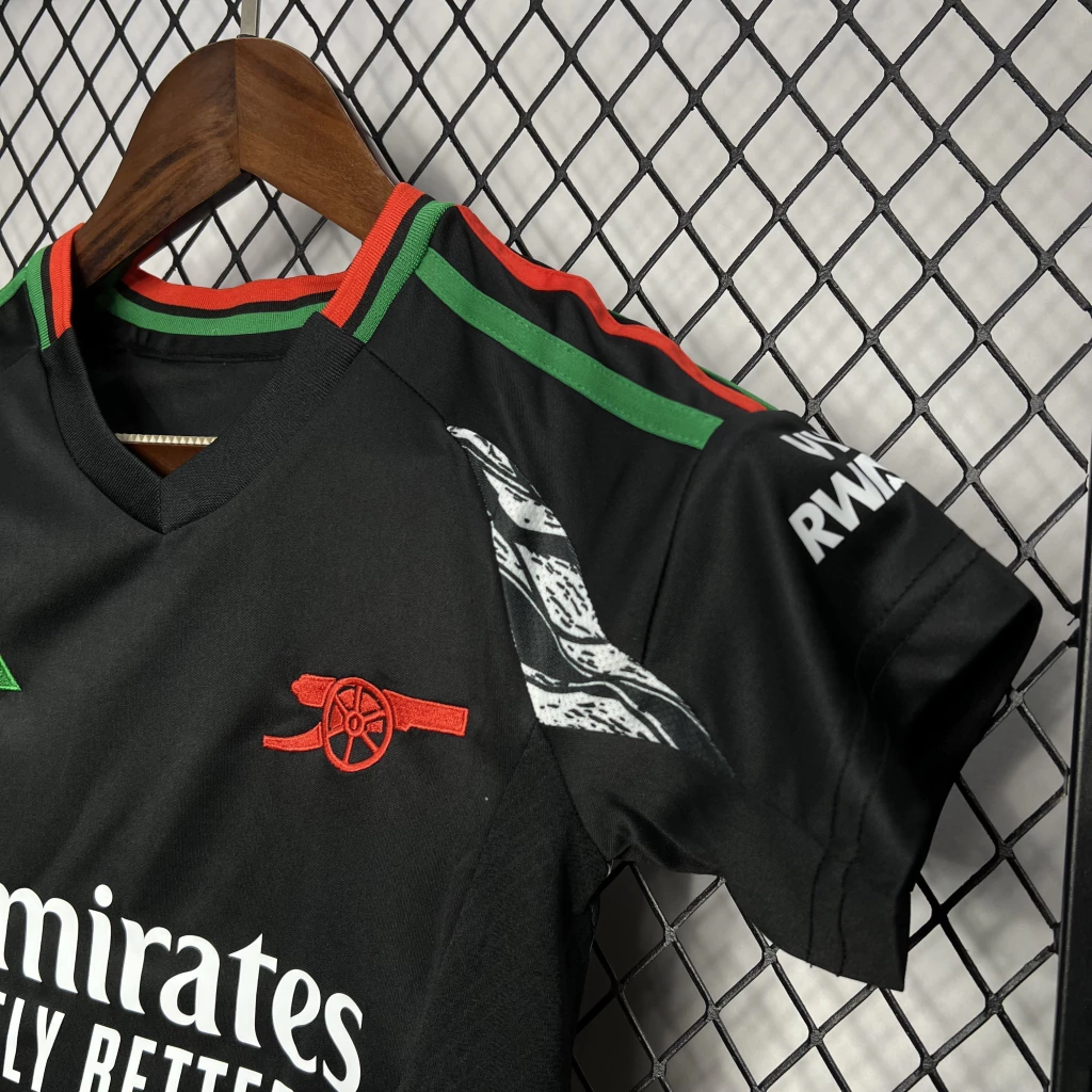 Kit de Uniforme Infantil do Arsenal II 2024-2025 Kit de Uniforme Infantil do Arsenal II 2024-2025