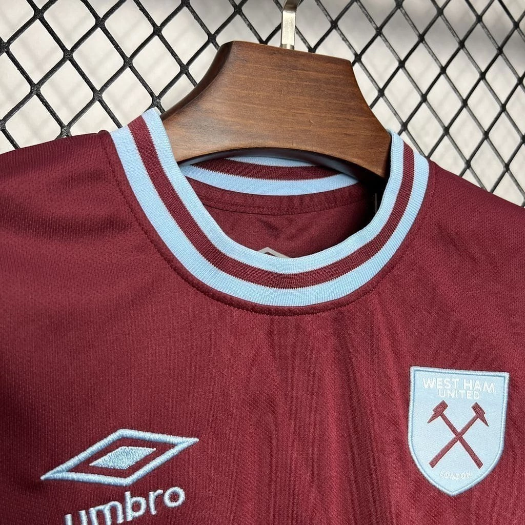 Kit de Uniforme Infantil do West-Ham I 2024-2025 Kit de Uniforme Infantil do West-Ham I 2024-2025