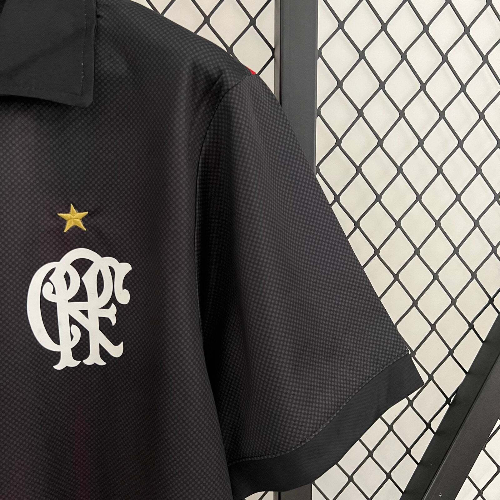 Camisa do Flamengo Retrô 2012-2013 Camisa do Flamengo Retrô 2012-2013