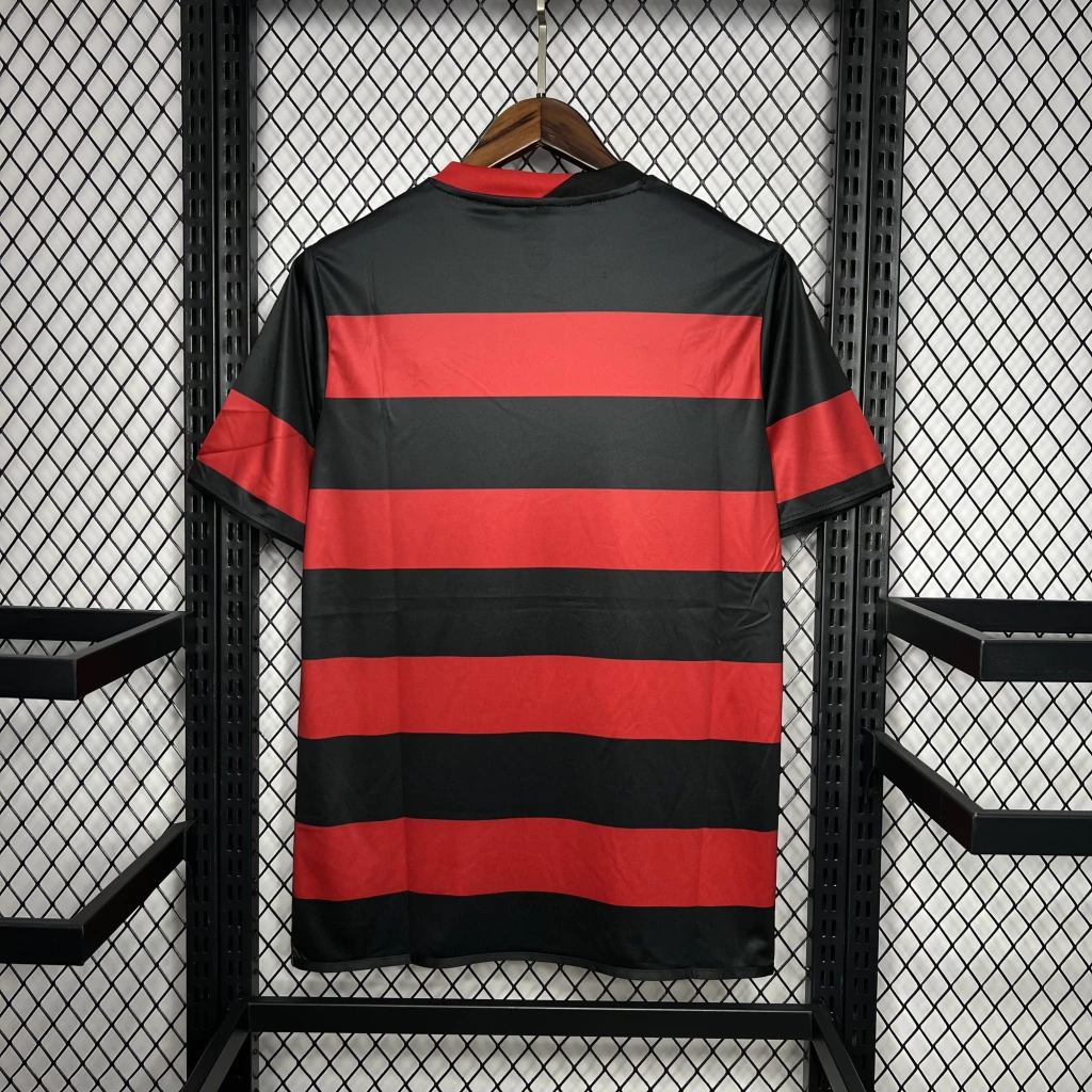 Camisa do Flamengo Retrô 2009-2010 Camisa do Flamengo Retrô 2009-2010