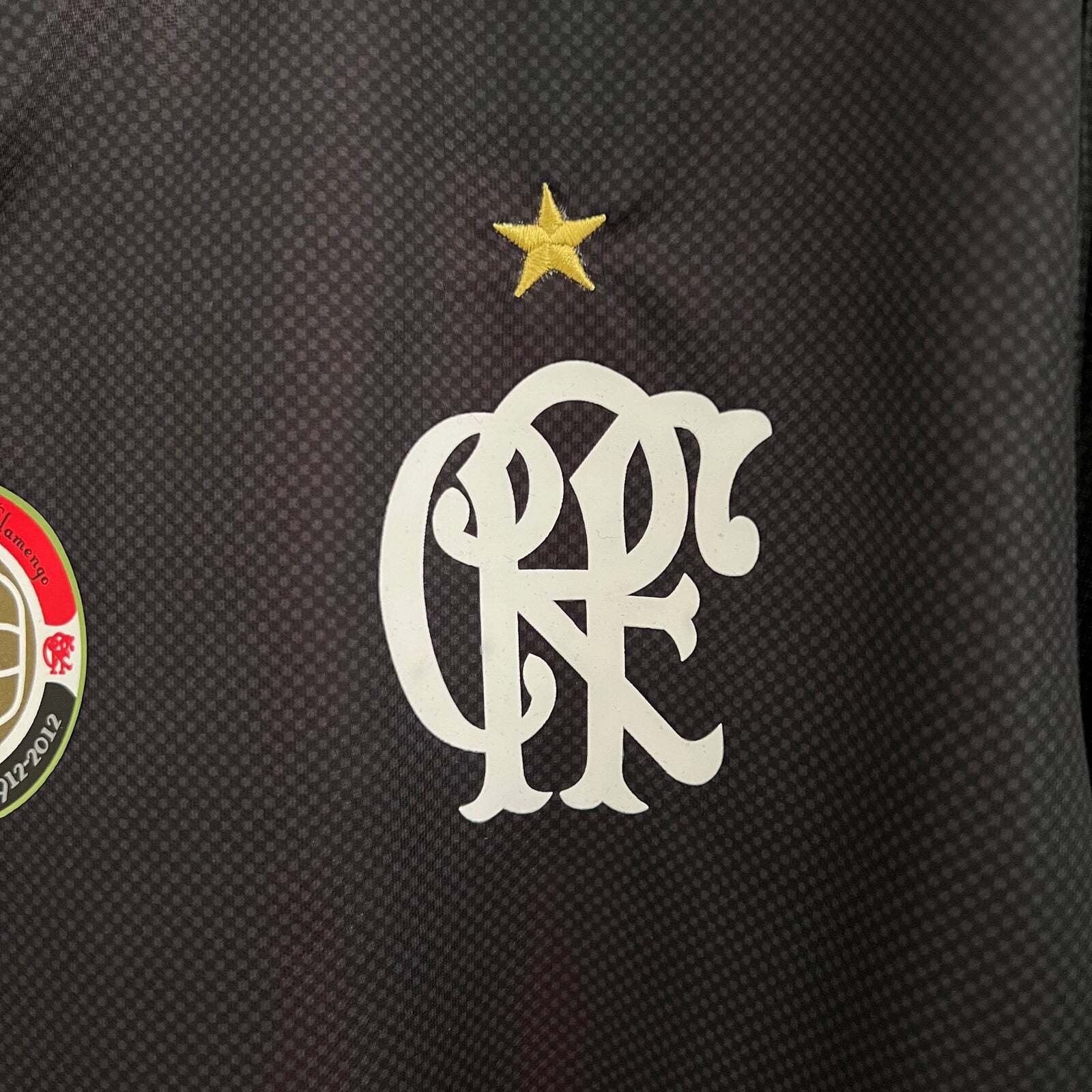 Camisa do Flamengo Retrô 2012-2013 Camisa do Flamengo Retrô 2012-2013