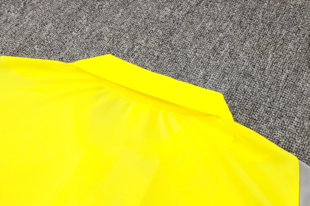 Conjunto Camisa Polo e Calça Amarelo do Flamengo 2024-2025 Conjunto Camisa Polo e Calça Amarelo do Flamengo 2024-2025