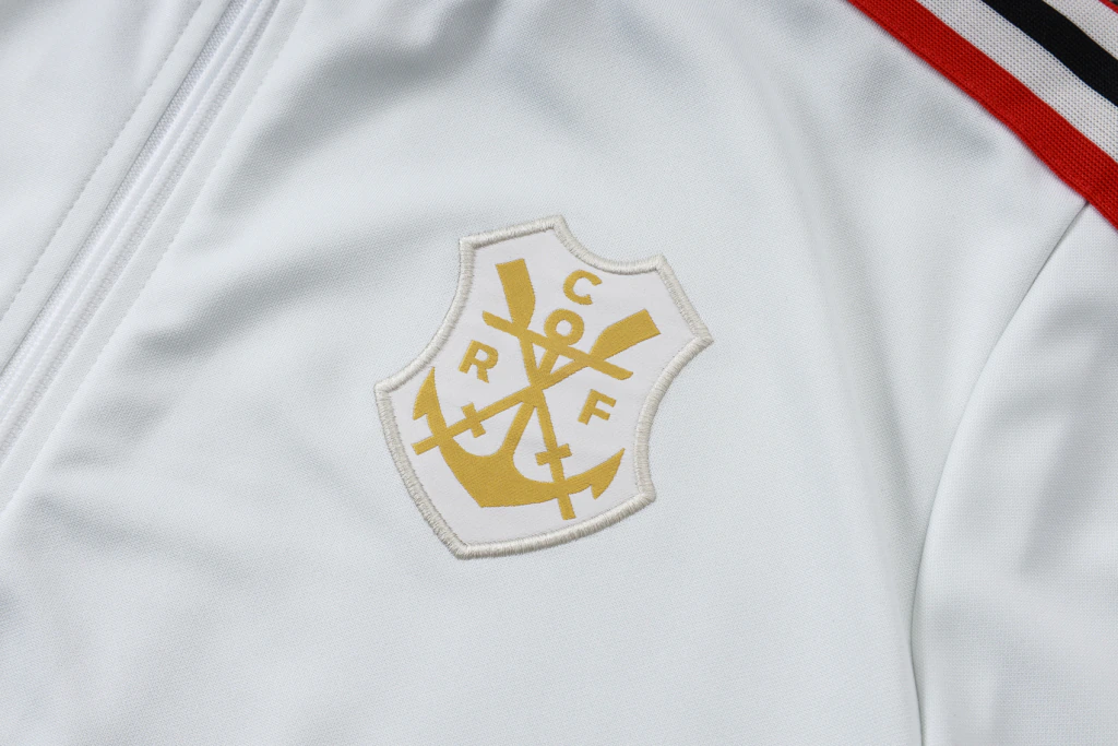 Conjunto Casaco e Calça Branco do Flamengo 2025-2026 Conjunto Casaco e Calça Branco do Flamengo 2025-2026