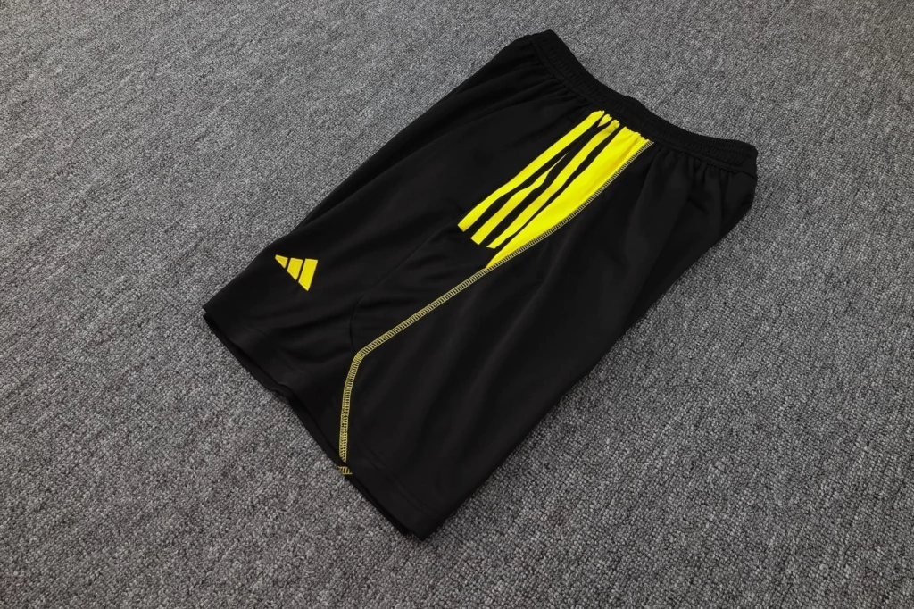 Conjunto Regata e Short Cinza do Flamengo 2024-2025 Conjunto Regata e Short Cinza do Flamengo 2024-2025