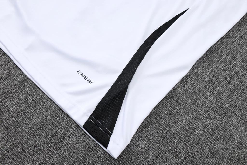 Conjunto Camisa e Short Branco do Flamengo 2025-2026 Conjunto Camisa e Short Branco do Flamengo 2025-2026