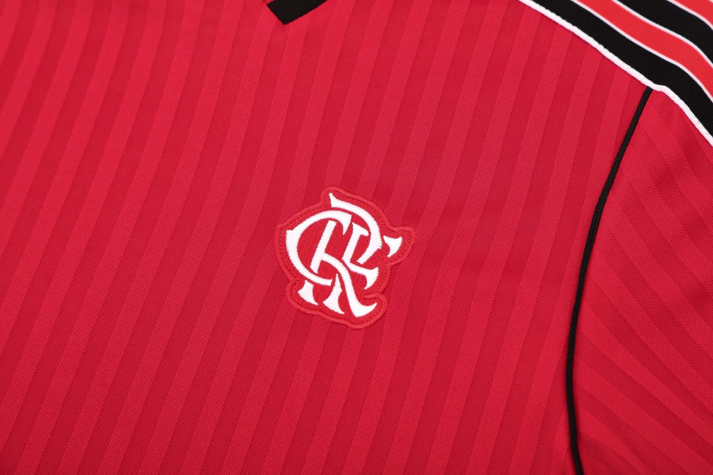 Conjunto Camisa e Short Vermelho do Flamengo 2025-2026 Conjunto Camisa e Short Vermelho do Flamengo 2025-2026