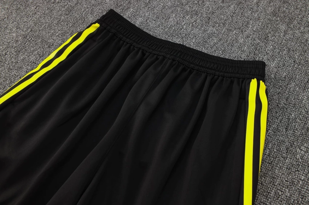 Conjunto Regata e Short Cinza do Flamengo 2024-2025 Conjunto Regata e Short Cinza do Flamengo 2024-2025